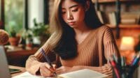 Apa Itu Makalah? Pengertian, Tujuan, dan Struktur Lengkapnya