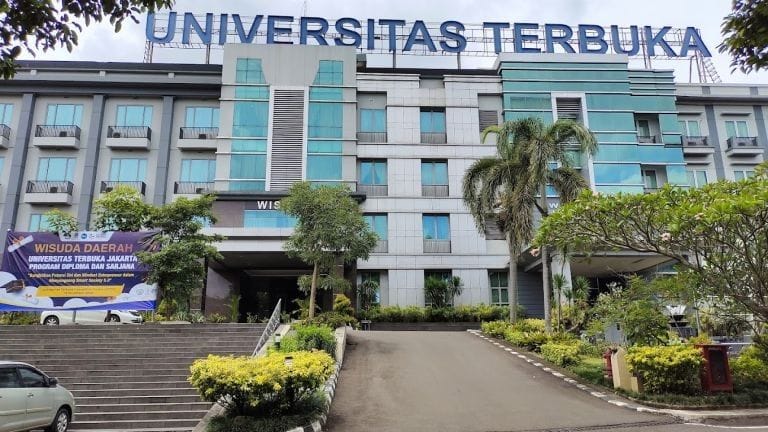 Berapa Biaya Kuliah di Universitas Terbuka? Ini Rinciannya!